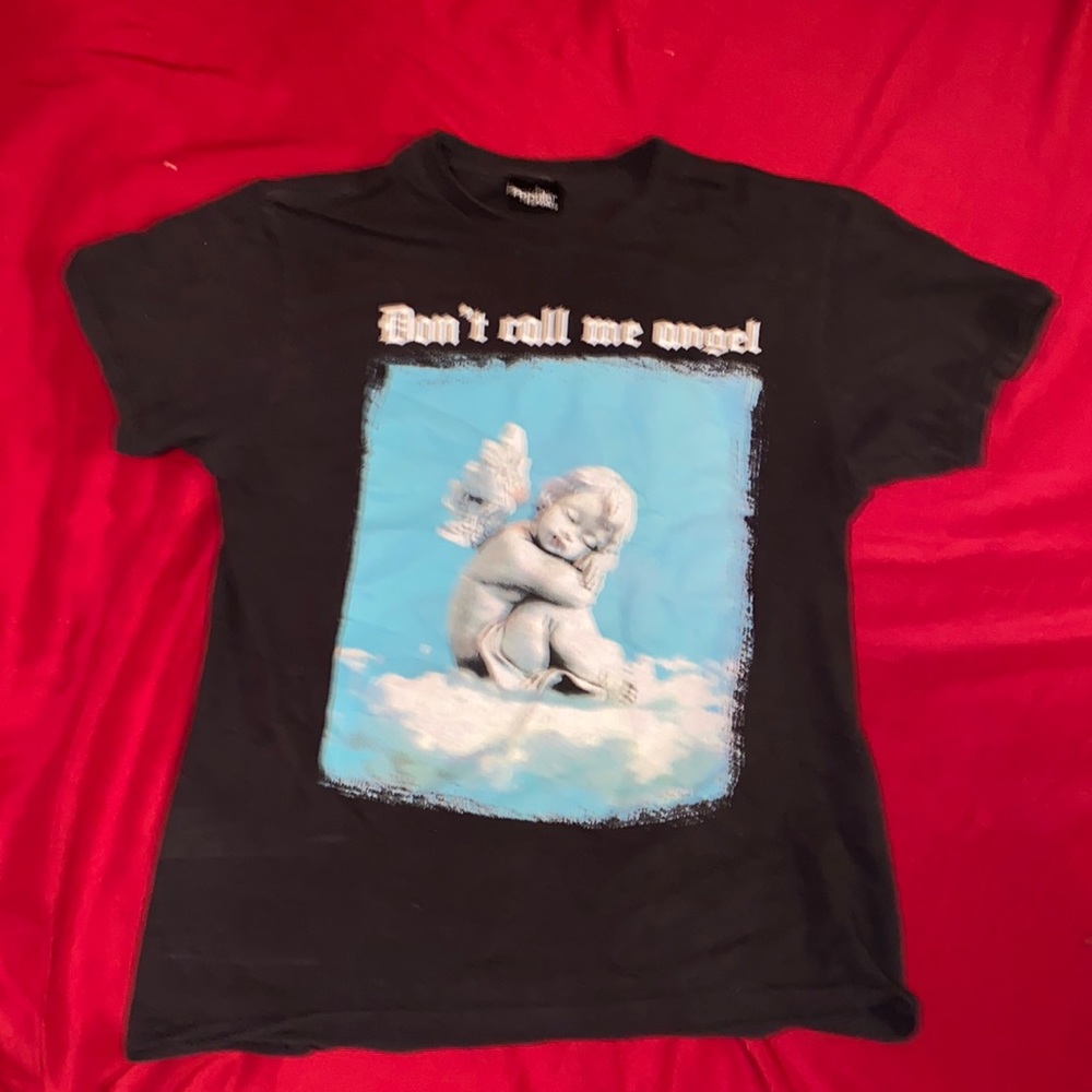Popular sports black r shirt with angel in sky “don’t call me angel” size S